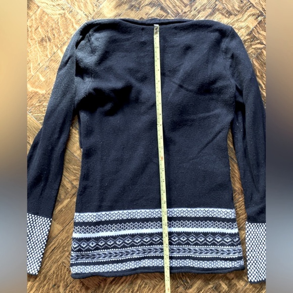 Guess Jeans Black & White Hoodie Sweater- Size M - Picture 10 of 13